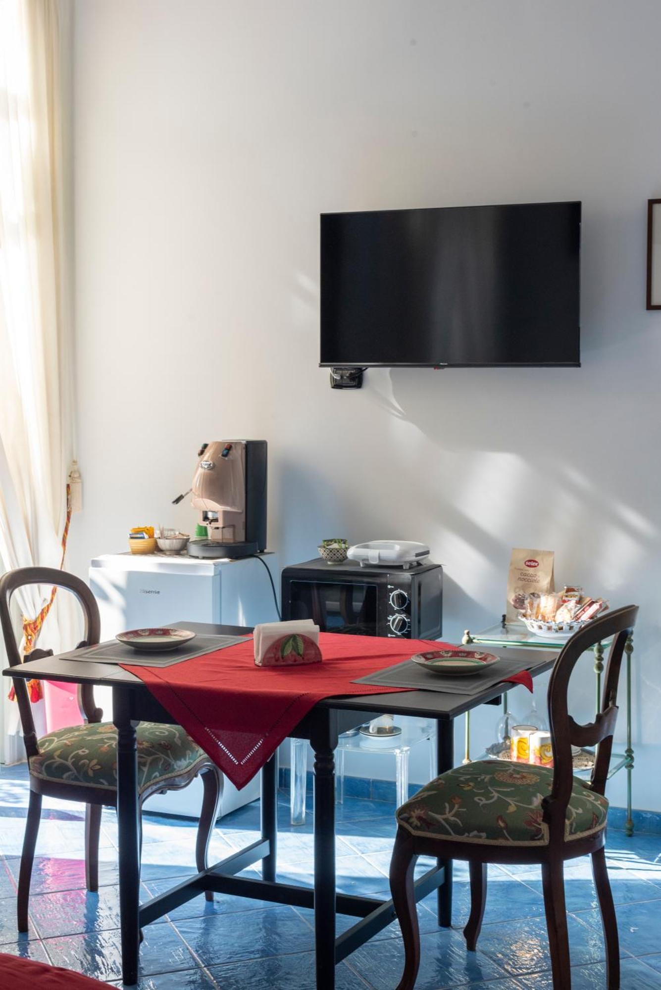 B&B Le Stanze Dei Mille Naples Extérieur photo