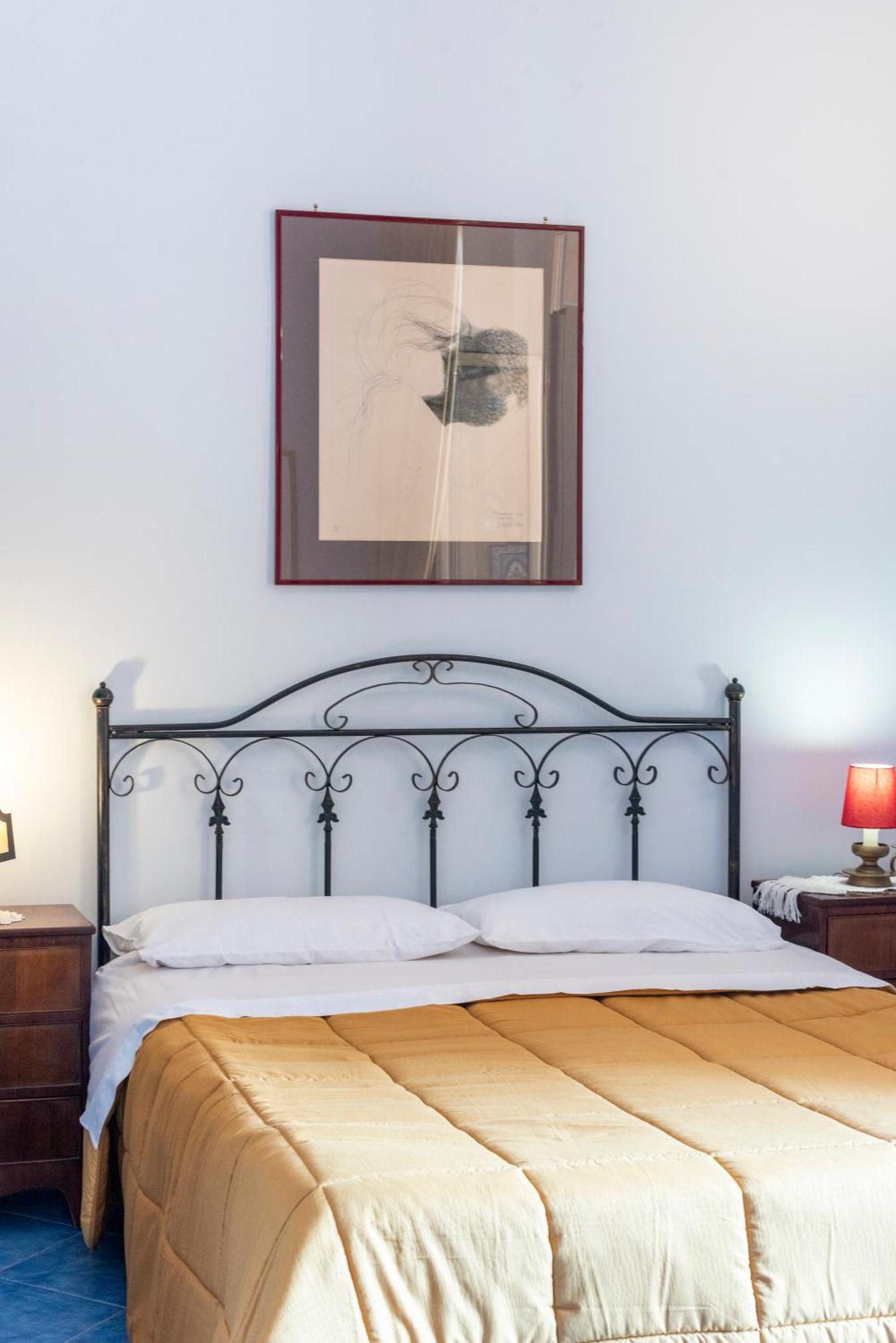 B&B Le Stanze Dei Mille Naples Extérieur photo