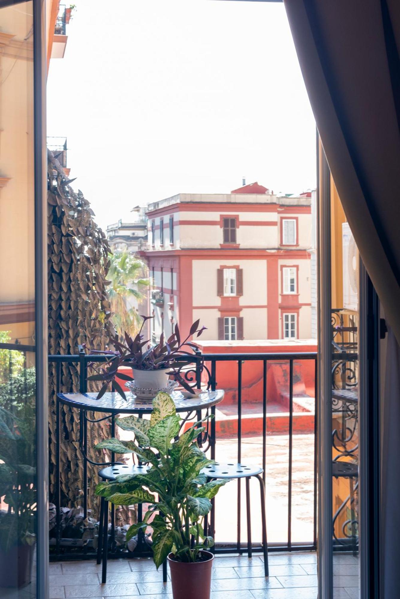 B&B Le Stanze Dei Mille Naples Extérieur photo