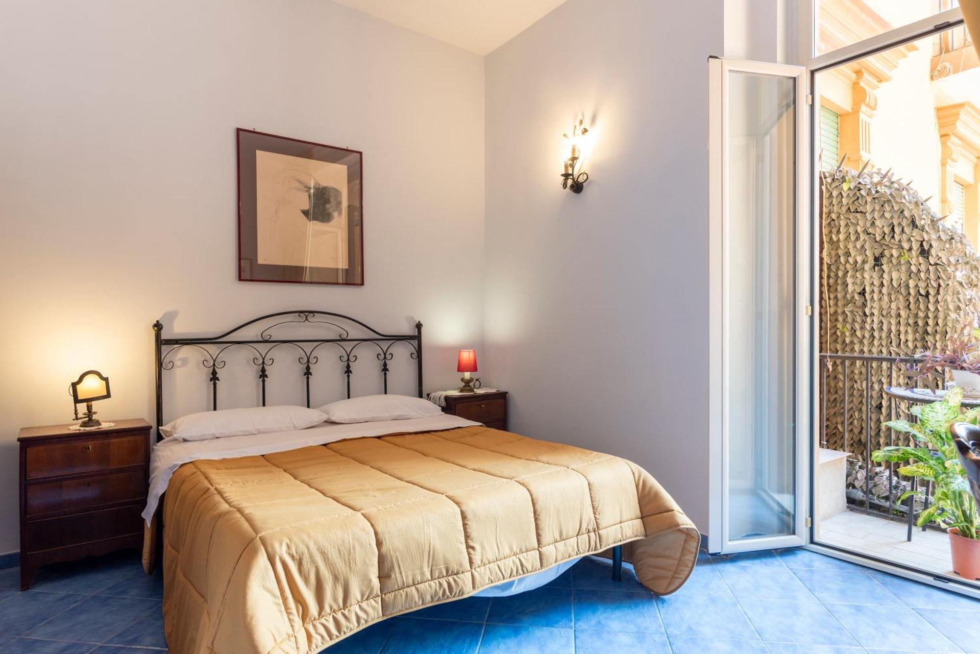 B&B Le Stanze Dei Mille Naples Extérieur photo